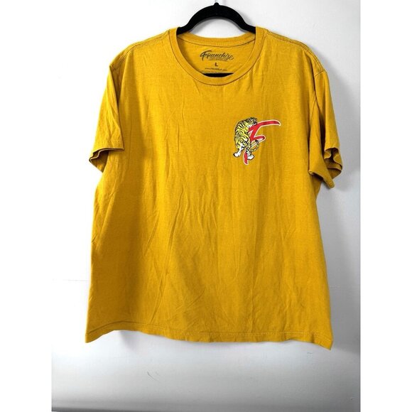 Year of the Tiger Golden Yellow L Tee Y2K Vibes Cherry Blossom Chinese Graphic - Picture 2 of 7